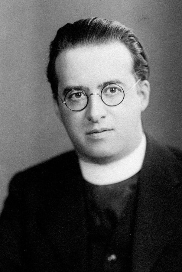 Pe. Georges Lemaître